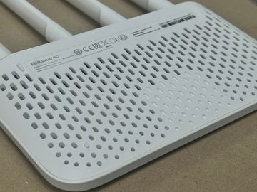 Б/у Беспроводный маршрутизатор Xiaomi mi wifi router 4c r4cm 01-200910152