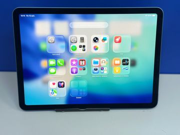 Б/в Планшет Apple ipad air 2022 wi-fi 256gb 01-200919306