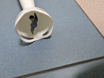 Б/в Блендер Grunhelm ebs-301p 01-200919311