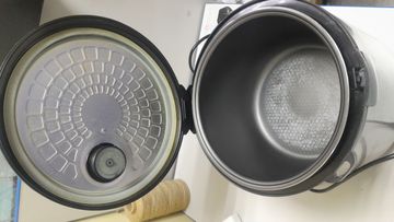 Б/в Мультиварка Rotex rmc507-b 01-200922818