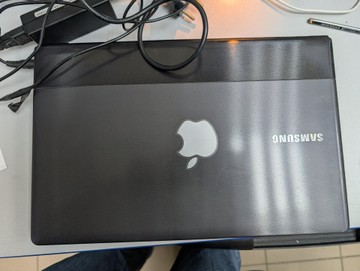 Б/в Ноутбук Samsung 15/core i3 2370m ddr3/6gb ddr3/hdd *відсутній/ssd 128 gb/geforce 610m 01-200929250