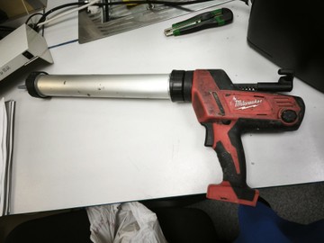 Milwaukee c18pcg/600a-0b