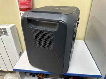 Б/у Зарядная станция Bluetti ac180 01-200946689