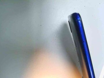 Б/в Мобільний телефон Xiaomi redmi 7 3/32gb 01-200950584