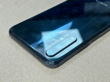 Б/в Мобільний телефон Honor 20 6/128gb 01-200972924