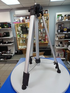 Б/у Штатив Stark tripod-1500 01-200975134