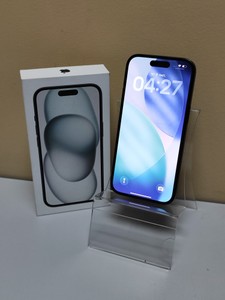 Б/в Мобільний телефон Apple iphone 15 128gb 01-201008801