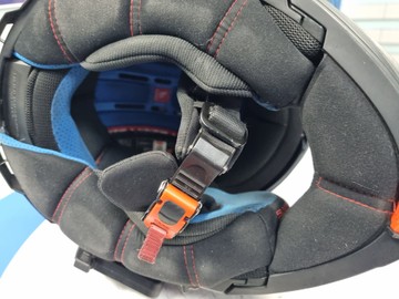 Б/в Мотошолом Mt Helmets atom 2 sv + мотогарнитура v6 plus 01-201018053