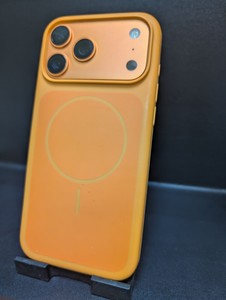 Б/в Мобільний телефон Apple iphone 17 pro max 256gb 01-201013796