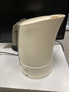 Б/у Электрочайник Braun s12 type 3221 01-201020555