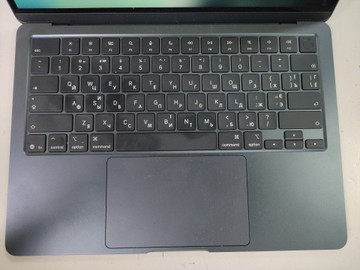 Б/в Ноутбук Apple macbook air 13,6" 2026 apple m5 8 core gpu 16gb 512gb 01-201031790