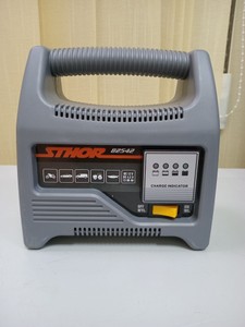Б/в Автомобільний зарядний пристрій Sthor 82542 01-201053741