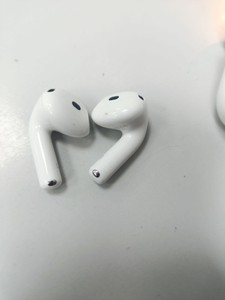 Б/у Навушники Apple airpods 4 01-201101153