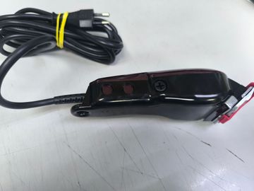 01-200612202: Wahl type 8167 balding professional corded clipper