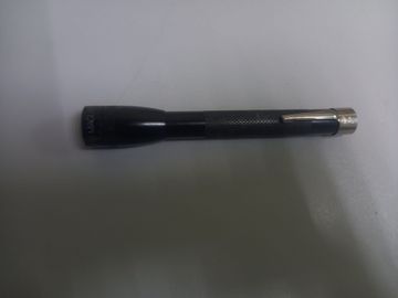 01-200750429: Mini Maglite aaa mag instrument.california-usa