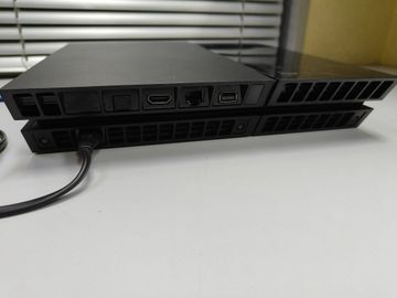 01-200770139: Sony playstation 4 500gb