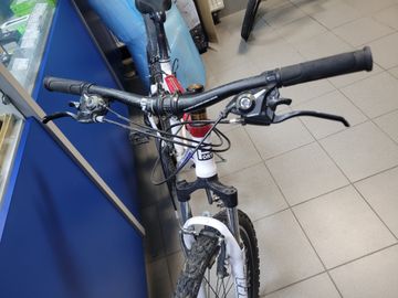 01-200776859: Fort charisma 26"