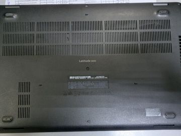 01-200781364: Dell 15/core i5 8365u ddr4/12gb ddr4/hdd *відсутній/ssd 256 gb/*інтегрована