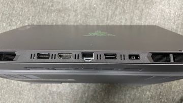 01-200762224: Lenovo loq 15arp9 luna