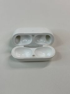 01-200801617: Apple airpods pro