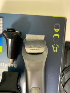 Б/в Машинка для стрижки + тример Philips multigroom series 5000 mg5930/15 01-200819121