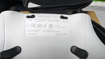 Б/у Геймпад Razer wolverine v3 pro 01-200829076