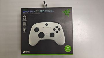 Б/у Геймпад Razer wolverine v3 pro 01-200829076