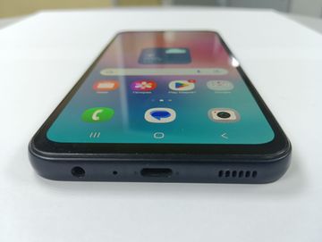 Б/в Мобільний телефон Samsung galaxy a24 sm-a245f 6/128gb 01-200828348