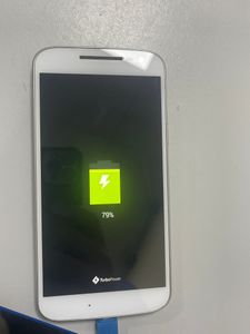 Б/в Мобільний телефон Motorola moto g4 2/16gb 01-200812614