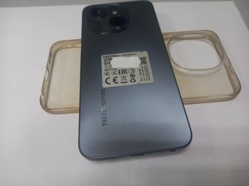 Б/в Мобільний телефон Tecno spark go 1 kl4 4/64gb 01-200835601