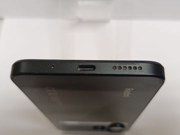 Б/в Мобільний телефон Xiaomi redmi 12 8/256gb 01-200833175