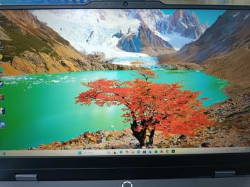 Lenovo 15/core i5-12450hx ddr5/24gb ddr5/ssd 512 gb/geforce rtx4050 6gb