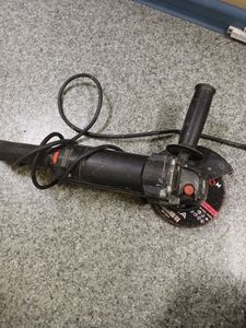 Б/у Угловая шлифмашина Dnipro-M gl-160se 01-200859844