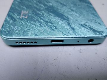 Б/в Мобільний телефон Zte blade a75 4/128gb 01-200861963