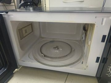 Б/у Микроволновая печь Switch On mw-e0201 01-200869080