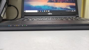 Б/в Ноутбук Fujitsu 14/core i5 6200u ddr3/4gb ddr4/hdd *відсутній/ssd 120 gb/*інтегрована 01-200871303