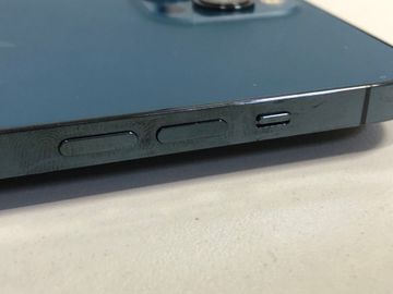 Б/в Мобільний телефон Apple iphone 12 pro max 128gb 01-200883480