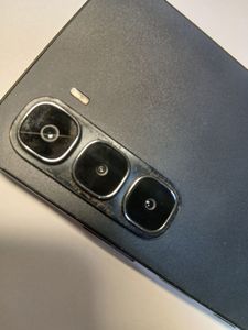 Б/в Мобільний телефон Infinix hot 60i 4/128gb 01-200890169