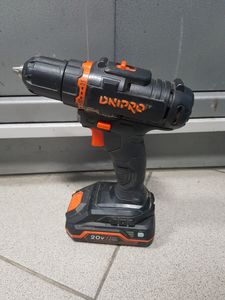 Б/у Шуруповерт Dnipro-M cd-218 1акб 2ah зп 01-200891207