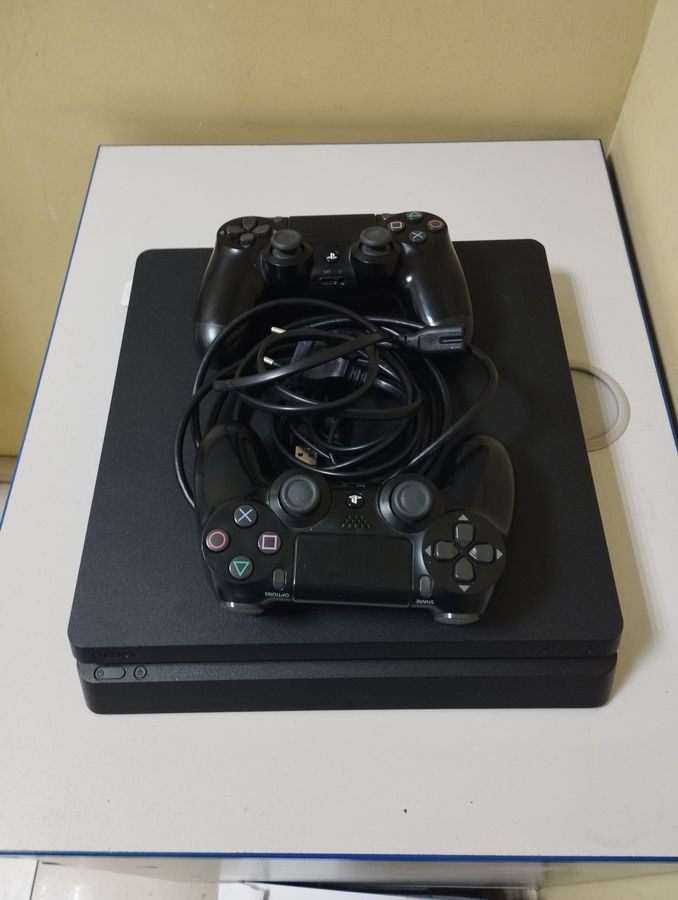 playstation 4 slim 1tb