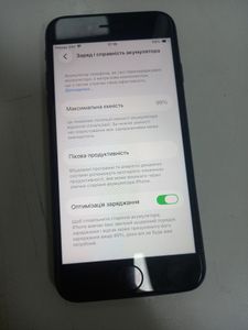 Б/в Мобільний телефон Apple iphone se 2022 64gb 01-200897695
