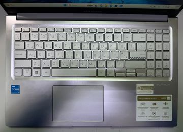 Б/в Ноутбук Asus 17/core i3-1315u ddr5/16gb ddr5/ssd 512 gb/*інтегрована 01-200896118