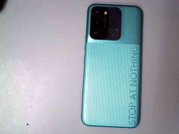 Б/в Мобільний телефон Tecno spark go 2022 kg5m 2/32gb 01-200900269