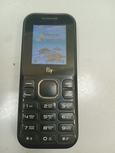 Б/в Мобільний телефон Fly ds107d 01-200902432
