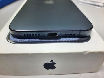 Б/у Мобільний телефон Apple iphone 15 pro max 512gb 01-200905203