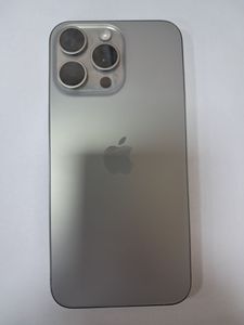 Б/в Мобільний телефон Apple iphone 15 pro max 256gb 01-200874304