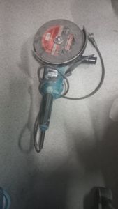 Б/в Кутова шліфмашина Makita ga9050 01-200909984