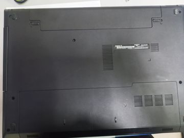 Б/у Ноутбук Dell 17/core i3 4005u ddr3/4gb ddr3/hdd 500 gb/ssd *відсутній/*інтегрована 01-200920370