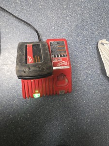 Б/в Набір інструментів Milwaukee m12 fuel 2504-20 + impact driver 2553-20 + 1 акб 4ah +1 акб 2ah + зп 01-200932051