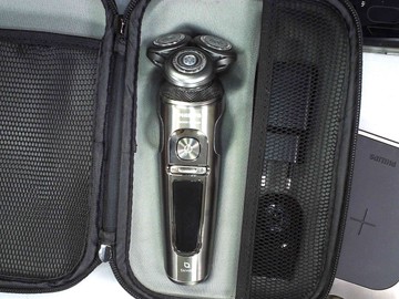 Б/в Електробритва Philips series 9000 prestige sp9860 01-200945906
